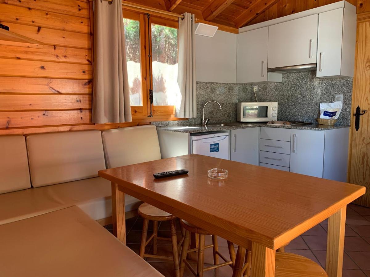 Camping Joan Bungalow Park Камбрильс Экстерьер фото